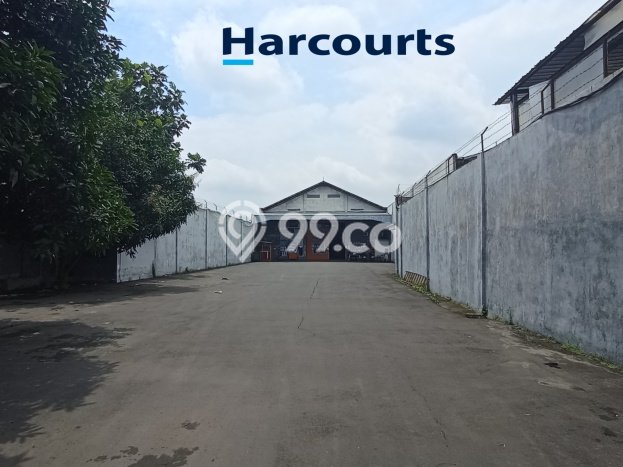 Unit Gudang Disewa Lokasi Kartasura, Sukoharjo Spesifikasi Luas Bangunan 2100m2 Unit Gudang Disewa Lokasi Kartasura, Sukoharjo Spesifikasi Luas Bangunan 2100m2