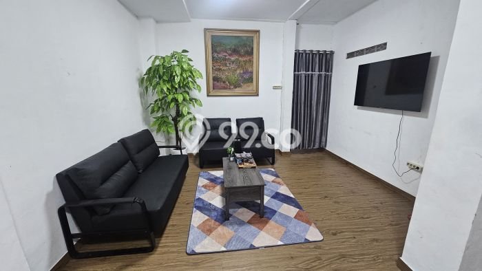 Dijual Cepat Rumah Favorit Siap Huni LB 200m2 di Kartasura, Sukoharjo Dijual Cepat Rumah Favorit Siap Huni LB 200m2 di Kartasura, Sukoharjo
