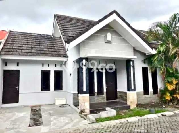 Sewa cepat hunian minimalis lokasi strategis 2 Kamar di Colomadu, Solo Sewa cepat hunian minimalis lokasi strategis 2 Kamar di Colomadu, Solo