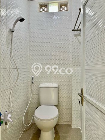 Ready to Use! Luxury House LT 300m2 Desain Modern di Depok II Ready to Use! Luxury House LT 300m2 Desain Modern di Depok II