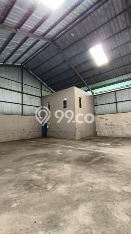 Untuk Dijual! Gudang di Raya Serang Tangerang LT 2714m2 / LB 1300m2 Kawasan Bisnis Untuk Dijual! Gudang di Raya Serang Tangerang LT 2714m2 / LB 1300m2 Kawasan Bisnis