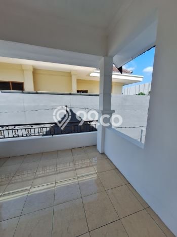 Rumah di Semarang Selatan, 0 KM, Dekat Pusat Kota, Luas 220m² LB 350m² Rumah di Semarang Selatan, 0 KM, Dekat Pusat Kota, Luas 220m² LB 350m²