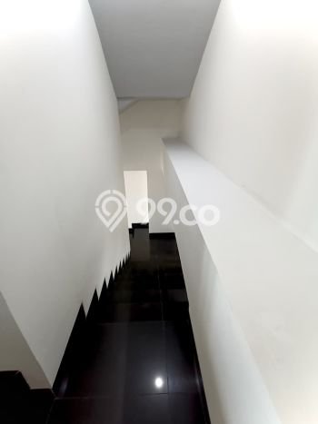 Kantor Dijual di Kebayoran Lama Jakarta Selatan dengan LB 600m2 Kantor Dijual di Kebayoran Lama Jakarta Selatan dengan LB 600m2