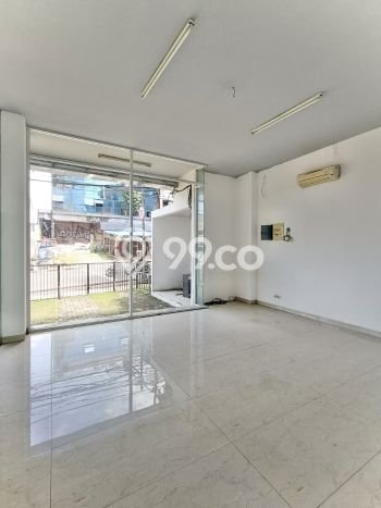 Kantor Dijual di Kebayoran Lama Jakarta Selatan dengan LB 600m2 Kantor Dijual di Kebayoran Lama Jakarta Selatan dengan LB 600m2