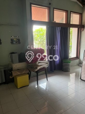 Dijual Rumah Mewah Elegan Dengan View Cantik di Pondok Bambu, Jakarta Timur Dijual Rumah Mewah Elegan Dengan View Cantik di Pondok Bambu, Jakarta Timur