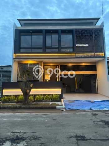 Rumah Luxury Modern Tanpa Renovasi di Sektor 9-Bintaro Tangerang Selatan Rumah Luxury Modern Tanpa Renovasi di Sektor 9-Bintaro Tangerang Selatan
