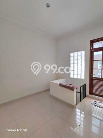 Rumah Minimalis 6 KT di Bintaro Tangerang Selatan Unfurnished Rumah Minimalis 6 KT di Bintaro Tangerang Selatan Unfurnished