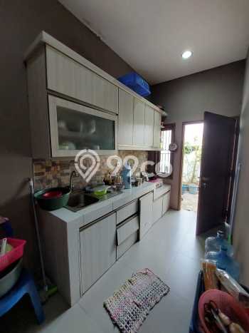 Hunian Nyaman Asri 2 KT Siap Huni di Bintaro Tangerang Selatan Hunian Nyaman Asri 2 KT Siap Huni di Bintaro Tangerang Selatan