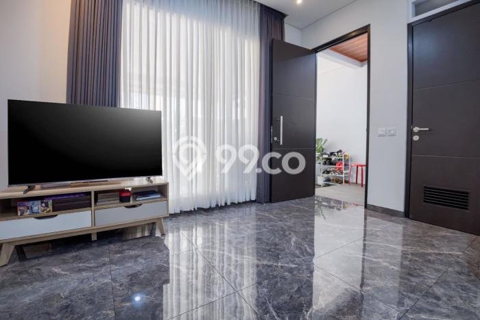 Rumah Modern 4 KT di Bintaro Tangerang Selatan Full Furnished Rumah Modern 4 KT di Bintaro Tangerang Selatan Full Furnished