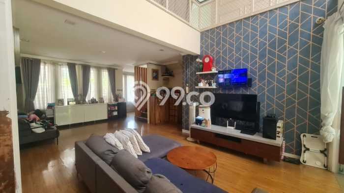 Jual Rumah Luas Megah Dengan View Eksklusif di Sektor 9-Bintaro, Tangerang Selatan Jual Rumah Luas Megah Dengan View Eksklusif di Sektor 9-Bintaro, Tangerang Selatan