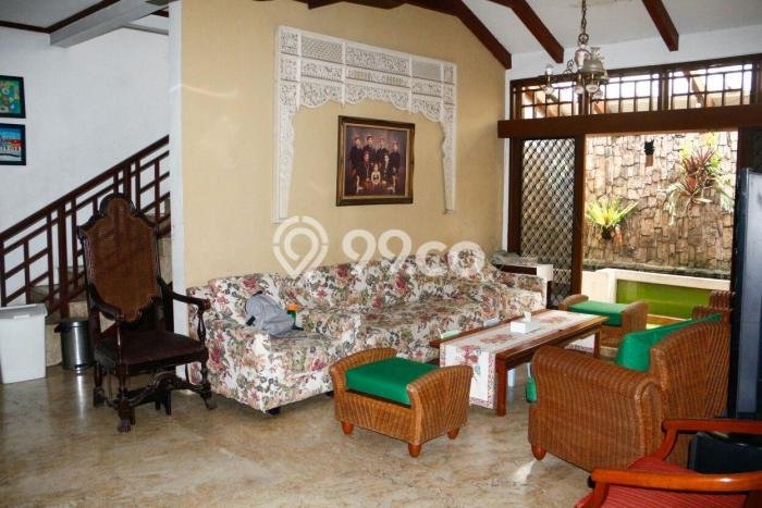 Jual Rumah Luas Elegan Dengan View Cantik di Pondok Labu, Jakarta Selatan Jual Rumah Luas Elegan Dengan View Cantik di Pondok Labu, Jakarta Selatan