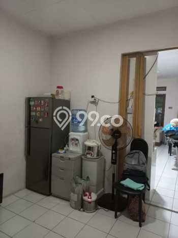 For Sale Hunian Rumah Terawat 3 KT di Bintaro, Tangerang Selatan For Sale Hunian Rumah Terawat 3 KT di Bintaro, Tangerang Selatan