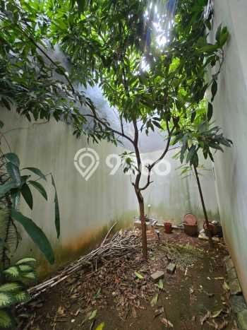 Jual Rumah Bagus Siap Huni LB 72m2 di Serpong, Tangerang Selatan Jual Rumah Bagus Siap Huni LB 72m2 di Serpong, Tangerang Selatan