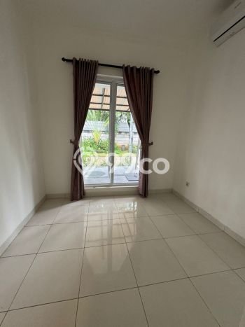 For Sale! Premium House LT 105m2 Desain Elegan di Bintaro For Sale! Premium House LT 105m2 Desain Elegan di Bintaro