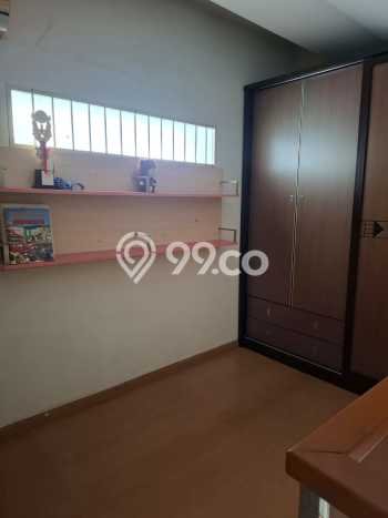 Rumah Luas Asri 4 KT Siap Pakai di Sektor 9-Bintaro Tangerang Selatan Rumah Luas Asri 4 KT Siap Pakai di Sektor 9-Bintaro Tangerang Selatan