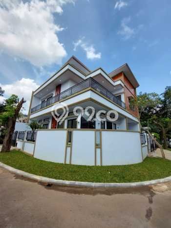For Sale Rumah Mewah Exclusive di BSD, Tangerang Selatan For Sale Rumah Mewah Exclusive di BSD, Tangerang Selatan