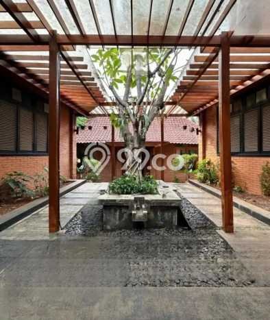 Rumah Elit Modern Siap Huni di Bintaro Tangerang Selatan Rumah Elit Modern Siap Huni di Bintaro Tangerang Selatan