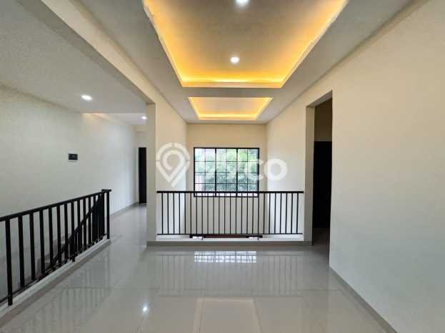 Rumah di Graha Raya, Tangerang, LT 112m² LB 190m² Rumah di Graha Raya, Tangerang, LT 112m² LB 190m²