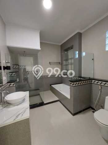 Siap Huni Rumah Mewah 4 Kamar di Bintaro Dekat ke Mana Saja Siap Huni Rumah Mewah 4 Kamar di Bintaro Dekat ke Mana Saja