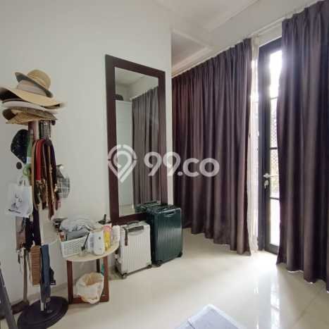 Ready to Use! Luxury House LT 203m2 Desain Elegan di Sektor 9-Bintaro Ready to Use! Luxury House LT 203m2 Desain Elegan di Sektor 9-Bintaro