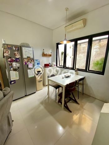 Hunian Nyaman Asri 3 KT Siap Huni di Sektor 9-Bintaro Tangerang Selatan Hunian Nyaman Asri 3 KT Siap Huni di Sektor 9-Bintaro Tangerang Selatan