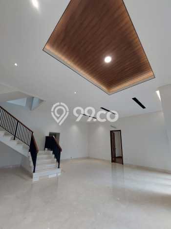 Rumah Elit Modern Tanpa Renovasi di BSD City Tangerang Rumah Elit Modern Tanpa Renovasi di BSD City Tangerang
