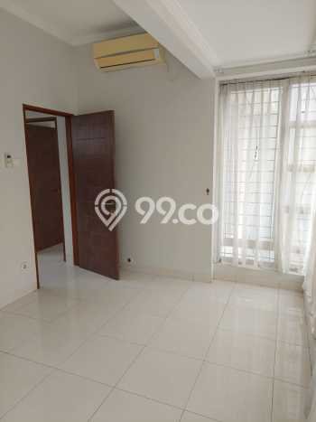 Hunian Elit LB 150m2 Siap Huni Desain Elegan di Bintaro, Tangerang Selatan Hunian Elit LB 150m2 Siap Huni Desain Elegan di Bintaro, Tangerang Selatan