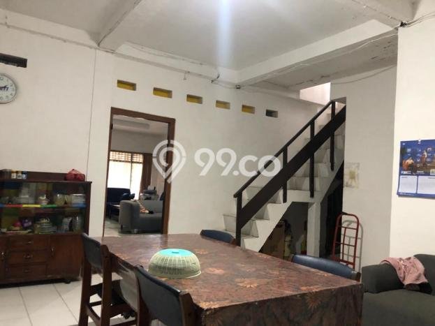 Hunian Mewah Siap Huni LT 319m2 di Kebayoran Baru, Jakarta Selatan Hunian Mewah Siap Huni LT 319m2 di Kebayoran Baru, Jakarta Selatan