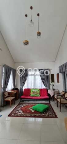 For Sale Rumah 3 Kamar Lokasi Ideal Bagus dan Strategis di Karangpandan For Sale Rumah 3 Kamar Lokasi Ideal Bagus dan Strategis di Karangpandan
