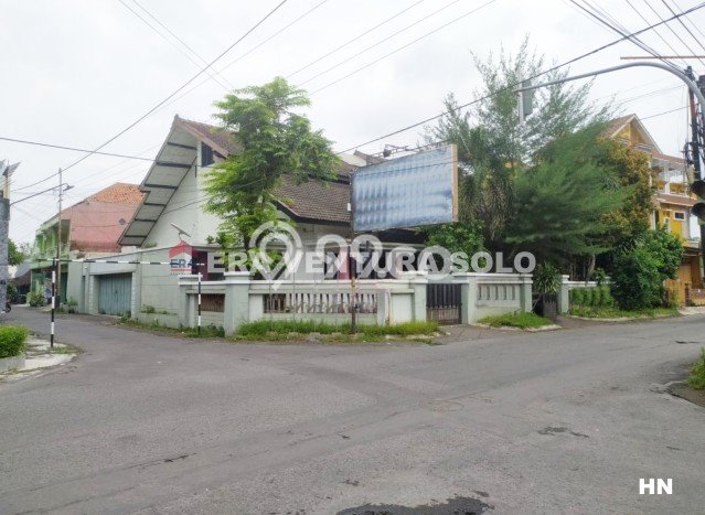 Jual Rumah Mewah Megah Dengan View Cantik di Penumping, Surakarta Jual Rumah Mewah Megah Dengan View Cantik di Penumping, Surakarta