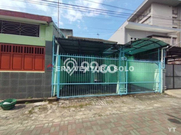 For Sale Rumah 2 Kamar Lokasi Strategis Nyaman dan Strategis di Laweyan For Sale Rumah 2 Kamar Lokasi Strategis Nyaman dan Strategis di Laweyan