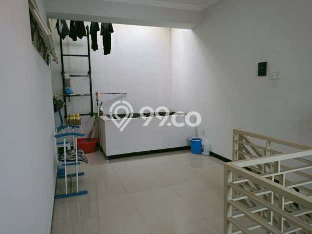 Jual Rumah Bagus Siap Huni LB 130m2 di Serengan, Solo Jual Rumah Bagus Siap Huni LB 130m2 di Serengan, Solo