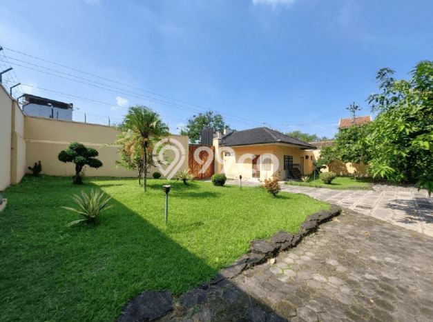 Dijual Rumah Mewah Exclusive di Laweyan, Solo Dijual Rumah Mewah Exclusive di Laweyan, Solo