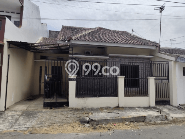 Lokasi strategis! Rumah siap pakai dikontrakkan di Colomadu LB 100m2 Lokasi strategis! Rumah siap pakai dikontrakkan di Colomadu LB 100m2