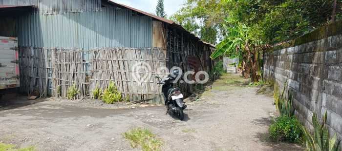 Gudang Paling Dicari LB 220m2 Dijual di Jaten Gudang Paling Dicari LB 220m2 Dijual di Jaten