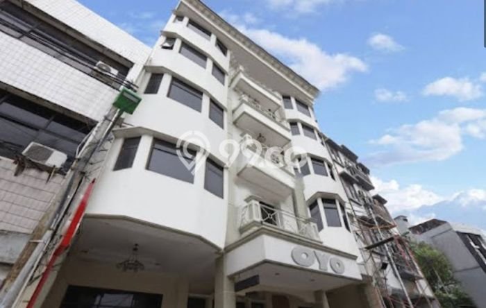Komersial Dijual di Prime Area Jakarta Barat Luas 163m2 Komersial Dijual di Prime Area Jakarta Barat Luas 163m2