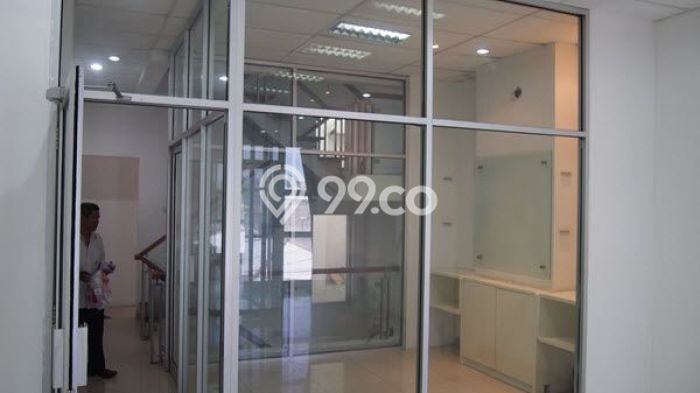 Untuk Dijual! Ruko di Grogol Jakarta Barat LT 100m2 / LB 189m2 Kawasan Bisnis Untuk Dijual! Ruko di Grogol Jakarta Barat LT 100m2 / LB 189m2 Kawasan Bisnis