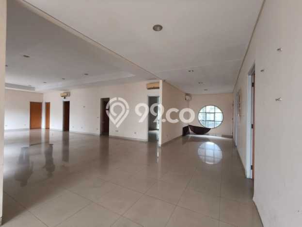 Sewa Rumah Nyaman di Prapanca LT 600m2 / LB 800m2 Siap Huni Sewa Rumah Nyaman di Prapanca LT 600m2 / LB 800m2 Siap Huni