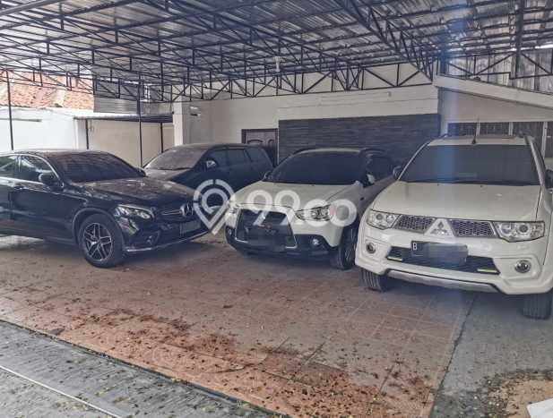 Dijual Rumah Luas Elegan Dengan View Cantik di Cideng, Jakarta Pusat Dijual Rumah Luas Elegan Dengan View Cantik di Cideng, Jakarta Pusat