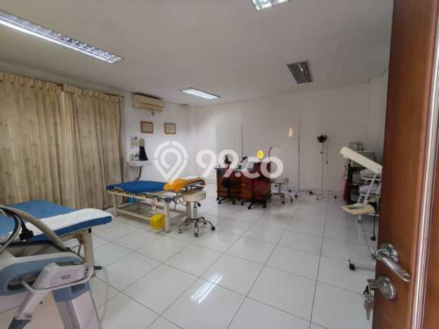 Sewa Rumah Nyaman di Prapanca LT 600m2 / LB 800m2 Siap Huni Sewa Rumah Nyaman di Prapanca LT 600m2 / LB 800m2 Siap Huni