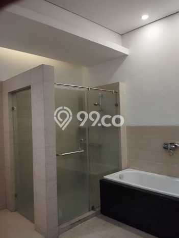 PRIME PROPERTY! Rumah area Menteng, 4 KM, Lingkungan Elite, Luas 340m2m² LB 440m2m² PRIME PROPERTY! Rumah area Menteng, 4 KM, Lingkungan Elite, Luas 340m2m² LB 440m2m²