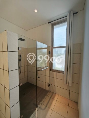 Rumah sewa siap pakai 5 Kamar Tidur di SCBD, Jakarta Selatan Rumah sewa siap pakai 5 Kamar Tidur di SCBD, Jakarta Selatan