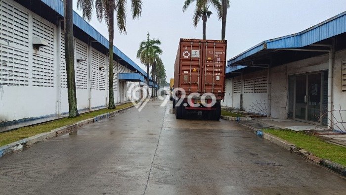 Unit Komersial Disewakan di Tangerang Area Strategis Harga Kompetitif Unit Komersial Disewakan di Tangerang Area Strategis Harga Kompetitif
