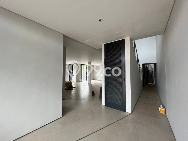Rumah Luxury Modern Siap Huni di Cinere Jakarta Selatan Rumah Luxury Modern Siap Huni di Cinere Jakarta Selatan