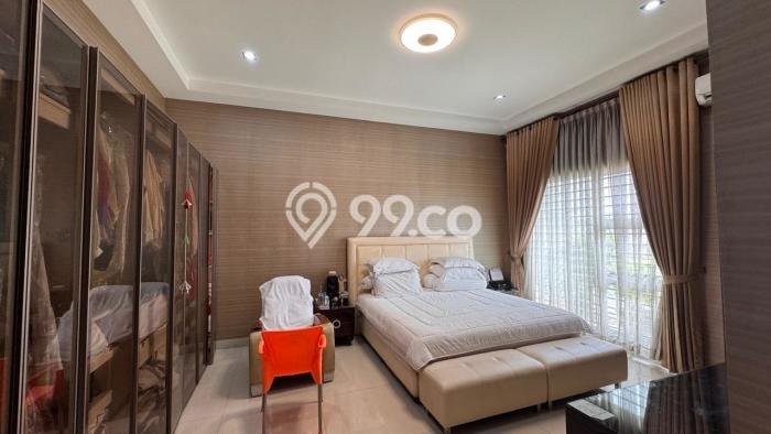 Dijual Rumah Mewah Elegan Dengan View Cantik di Pluit, Jakarta Utara Dijual Rumah Mewah Elegan Dengan View Cantik di Pluit, Jakarta Utara