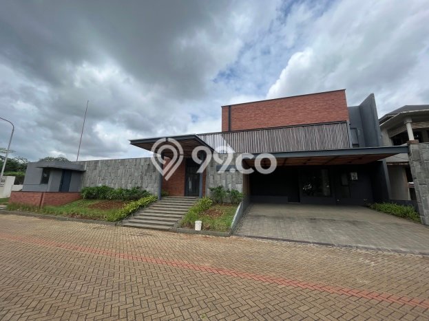 Rumah Luxury Modern Siap Huni di Cinere Jakarta Selatan Rumah Luxury Modern Siap Huni di Cinere Jakarta Selatan