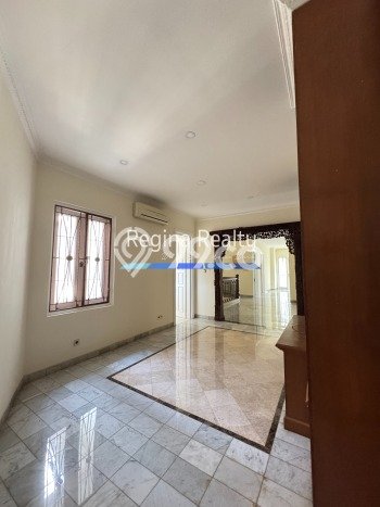 Jarang Ada! Rumah Kontrakan 5 Kamar Bagus Siap Huni Pondok Indah Jarang Ada! Rumah Kontrakan 5 Kamar Bagus Siap Huni Pondok Indah