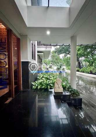 Unit Komersial Tersedia di Pondok Indah Spesifikasi LB 250m2 Unit Komersial Tersedia di Pondok Indah Spesifikasi LB 250m2