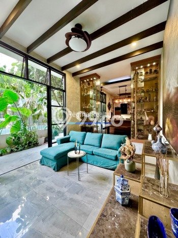 For Sale! Premium House LT 272m2 Desain Elegan di Pejaten For Sale! Premium House LT 272m2 Desain Elegan di Pejaten