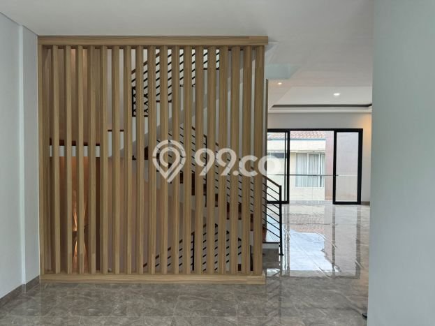 Rumah Elit Modern Siap Huni di Dago Bandung Rumah Elit Modern Siap Huni di Dago Bandung